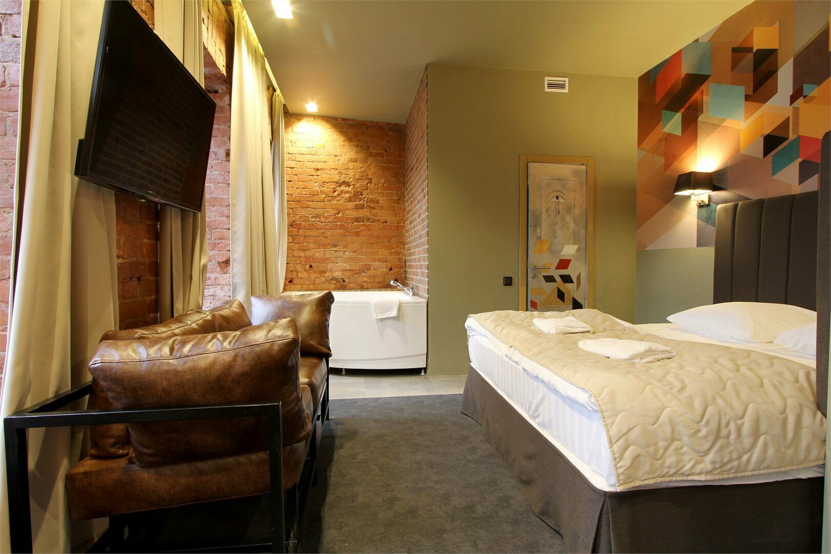 Люкс двухместный с джакузи