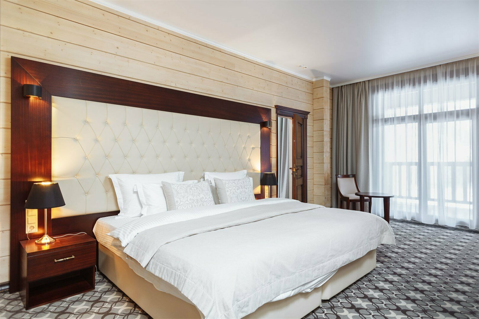 Улучшенный с террасой в здании гостиницы "Эдельвейс"