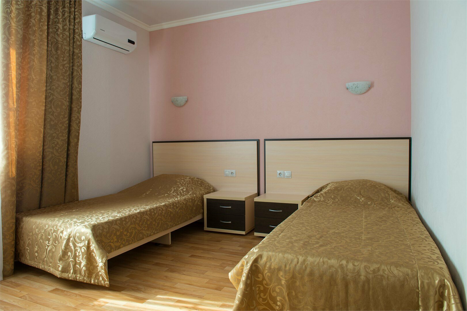 Стандарт. Корпус  9*  (заезд 14-00, выезд 12-00)