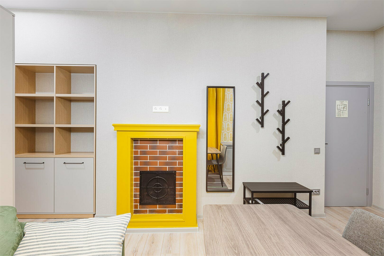 Студия средняя