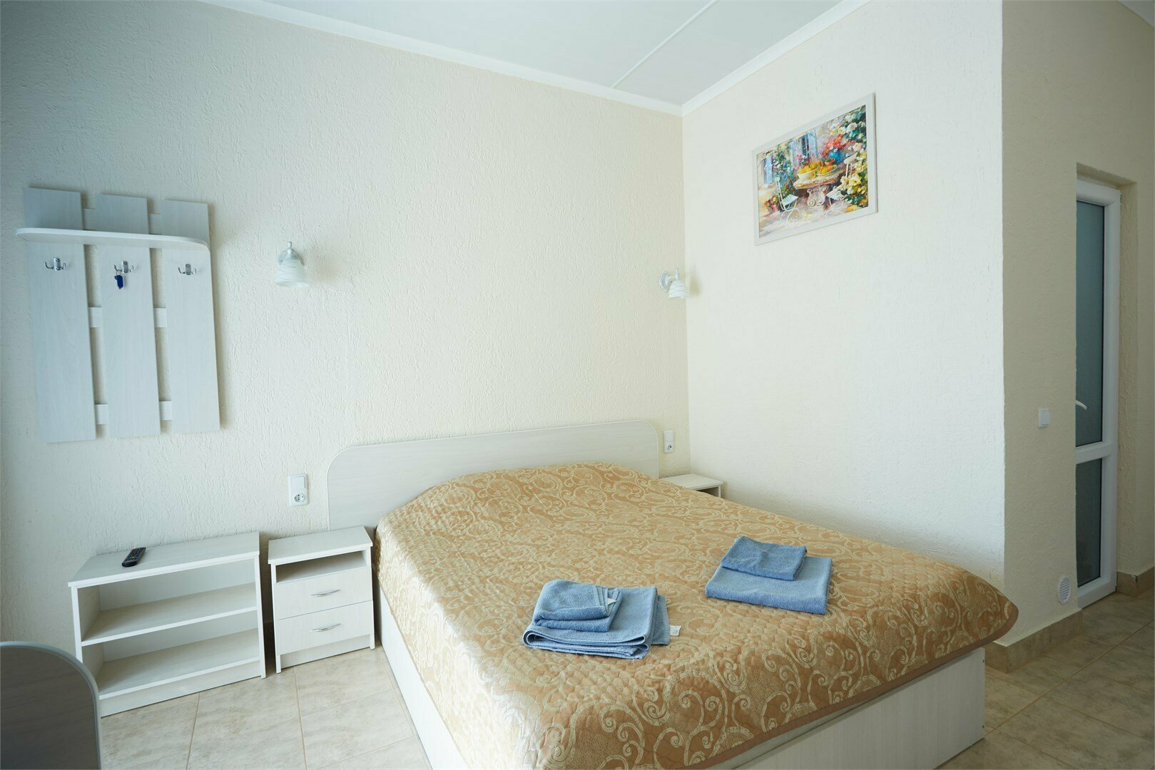 Улучшенный трехместный номер с видом на море