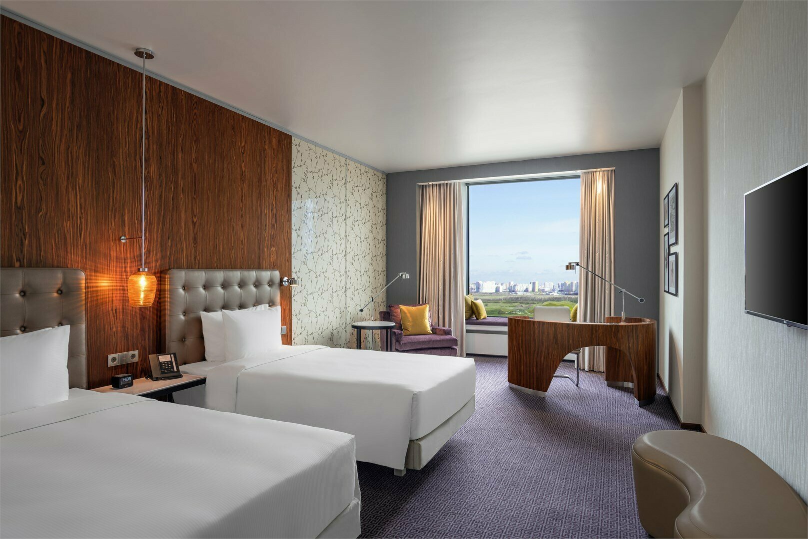 НОМЕР С ДВУМЯ ОДНОСПАЛЬНЫМИ КРОВАТЯМИ (TWIN) С ВИДОМ НА ГОРОД