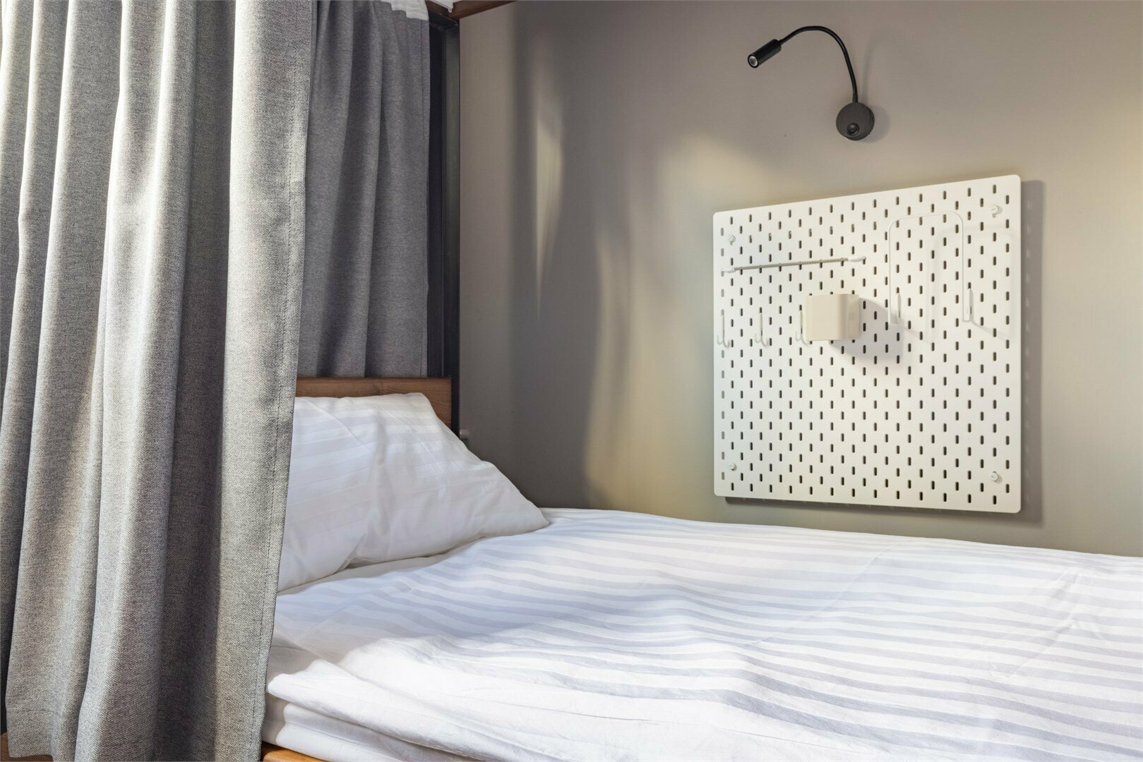 Общий шестиместный номер