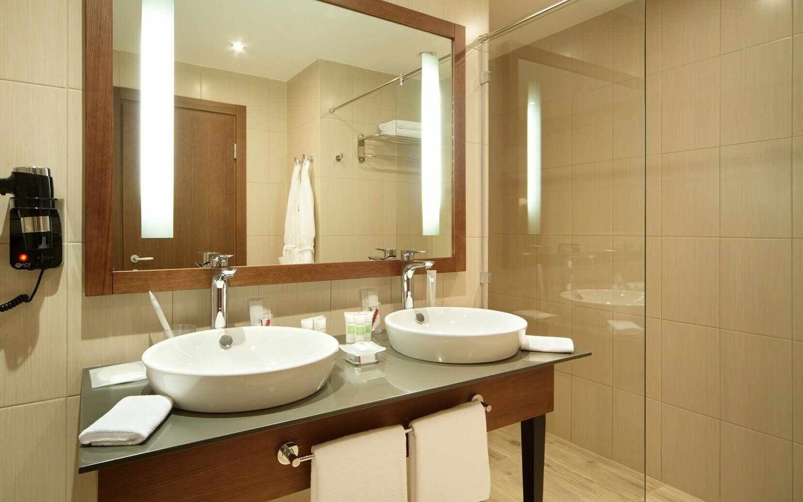 Двухкомнатный номер категории "Люкс"