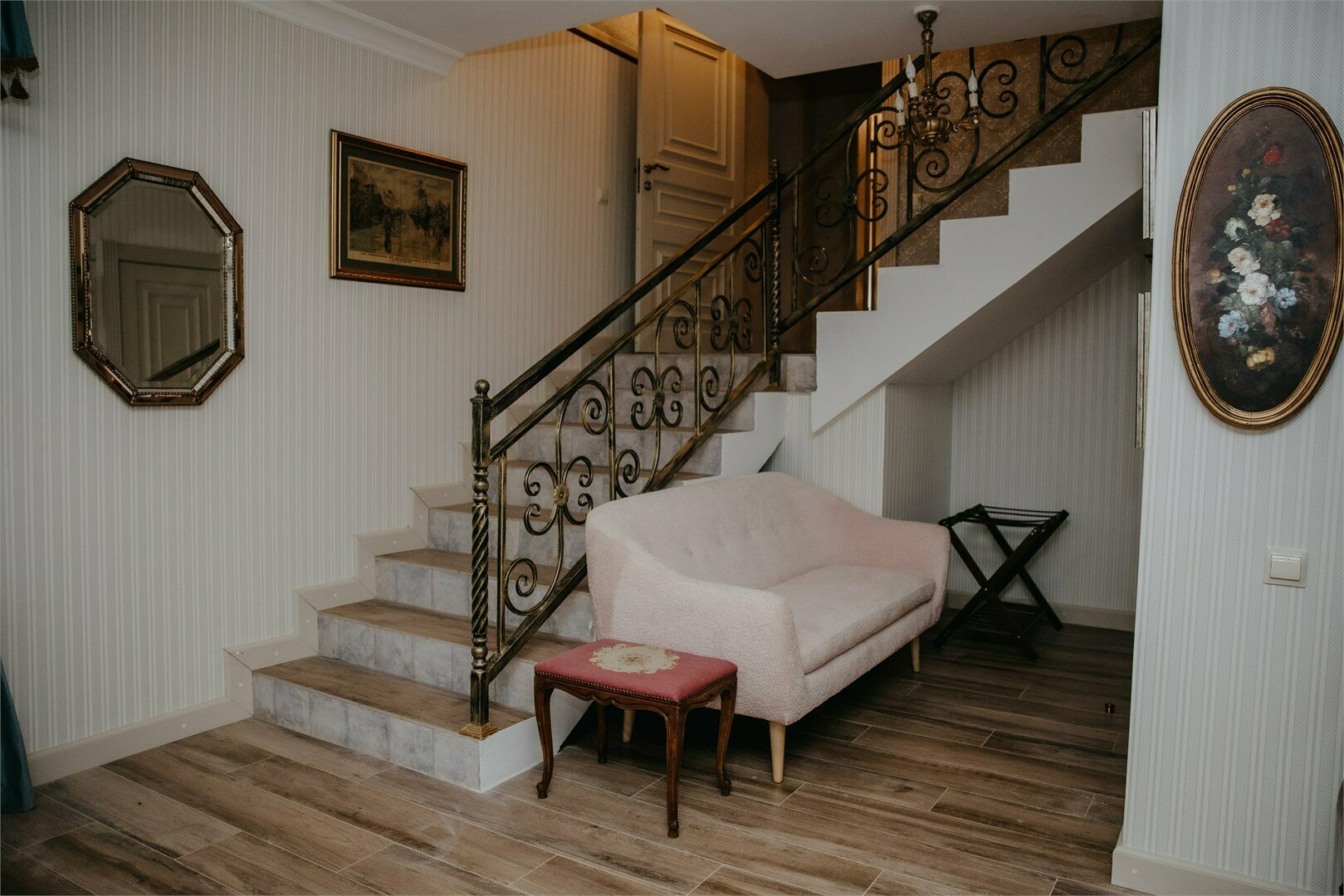 Апартаменты двухуровневые Пастернак