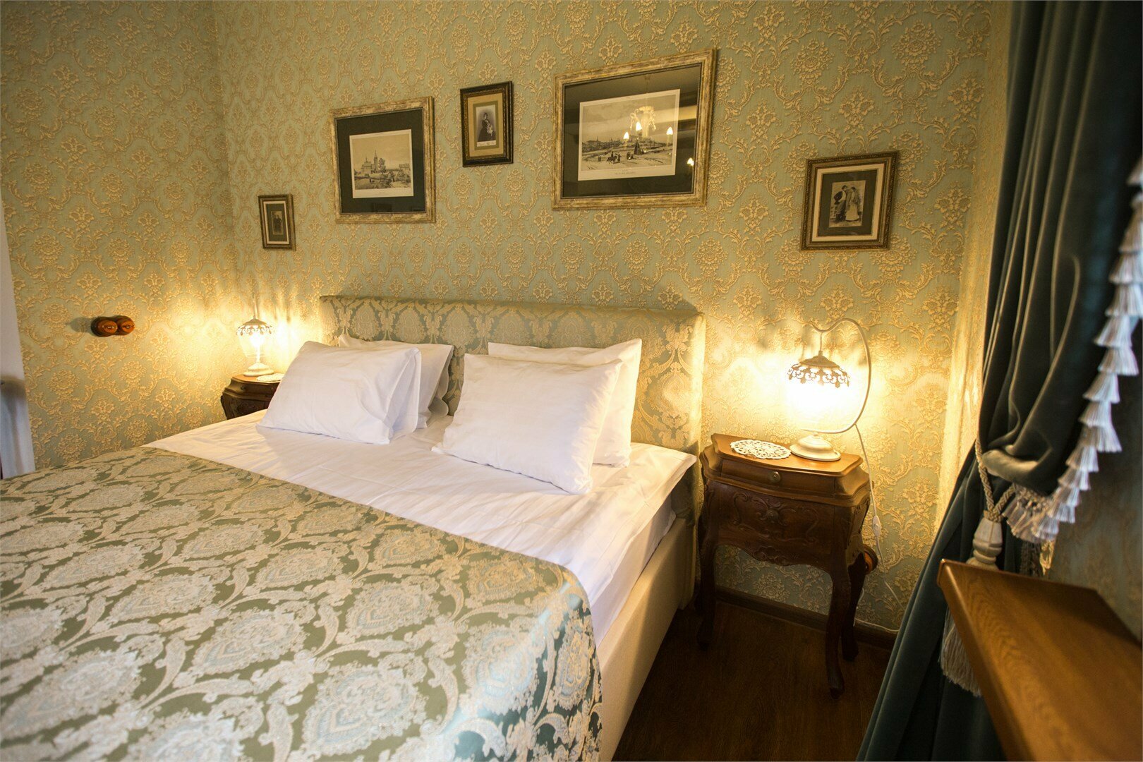 Делюкс Бальмонта