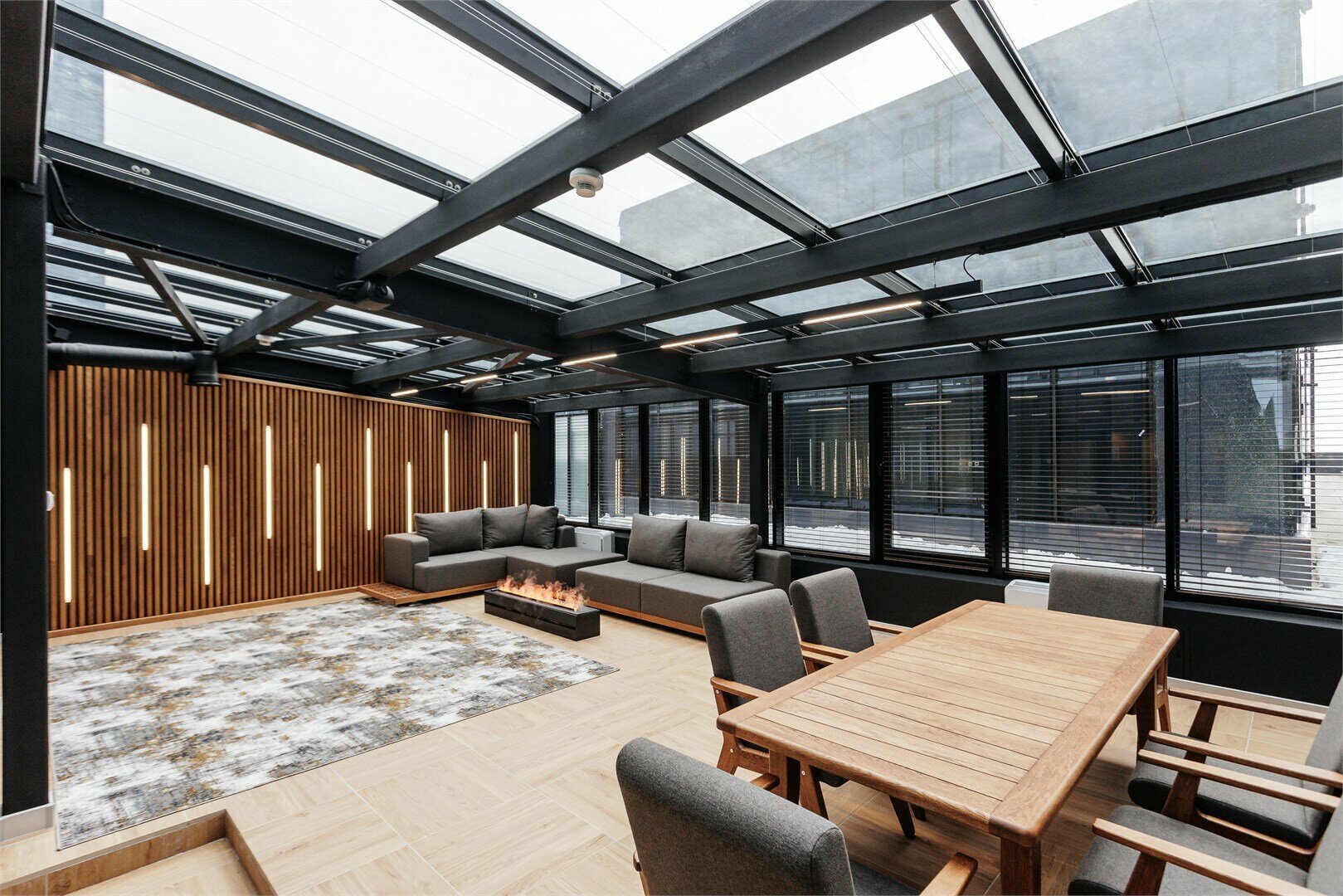 Апартаменты с 2 спальнями и террасой