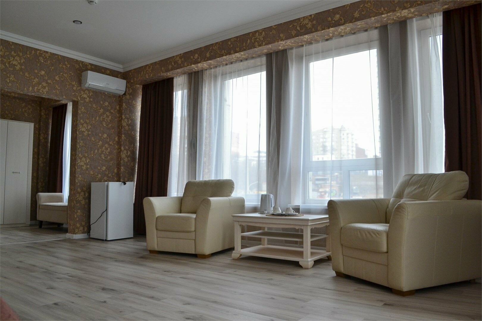 Делюкс с одной кроватью