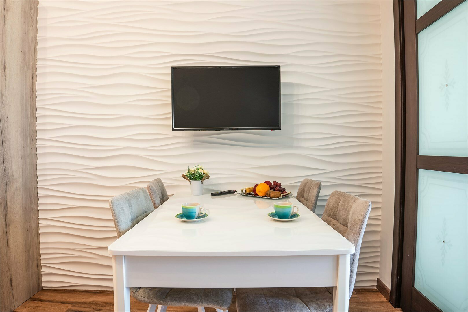 Апартаменты с балконом