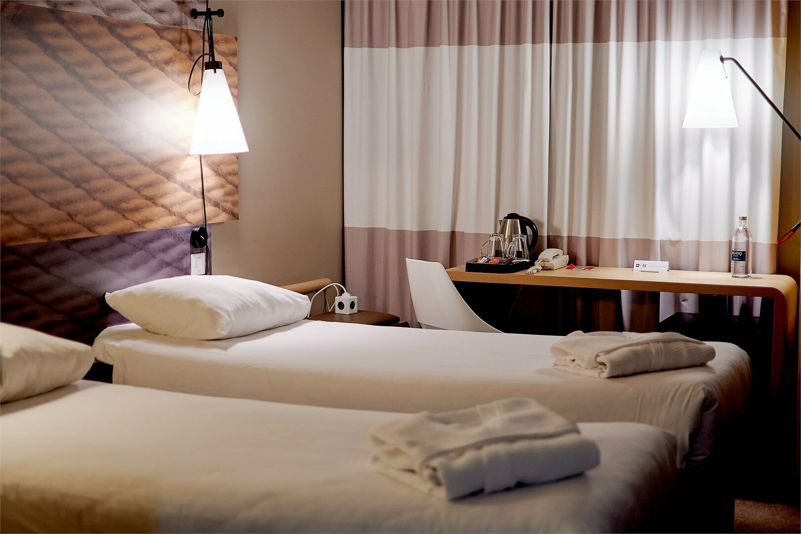 Номер Superior c 2 односпальными кроватями