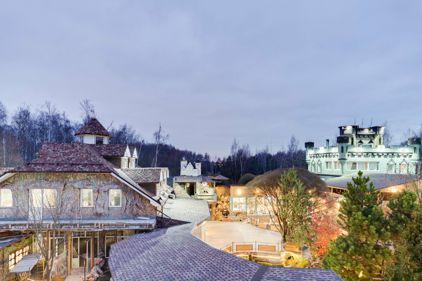 Полулюкс с балконом и раздельными кроватями