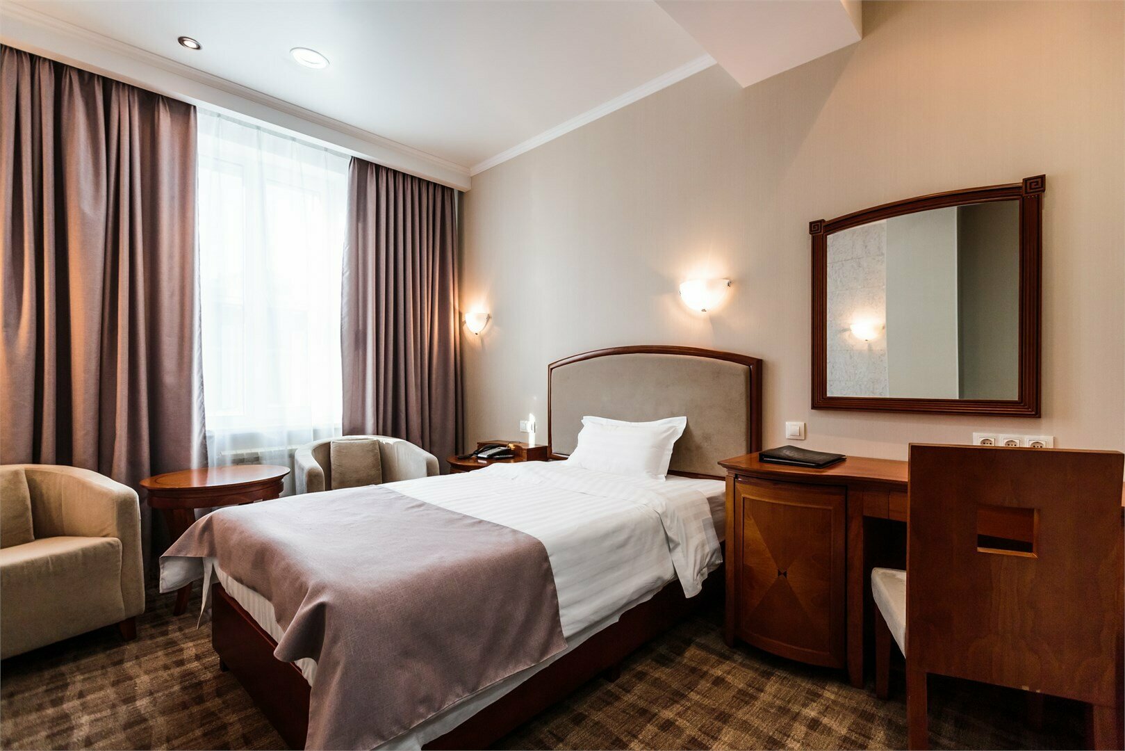 Стандарт одноместный в классическом стиле (single)