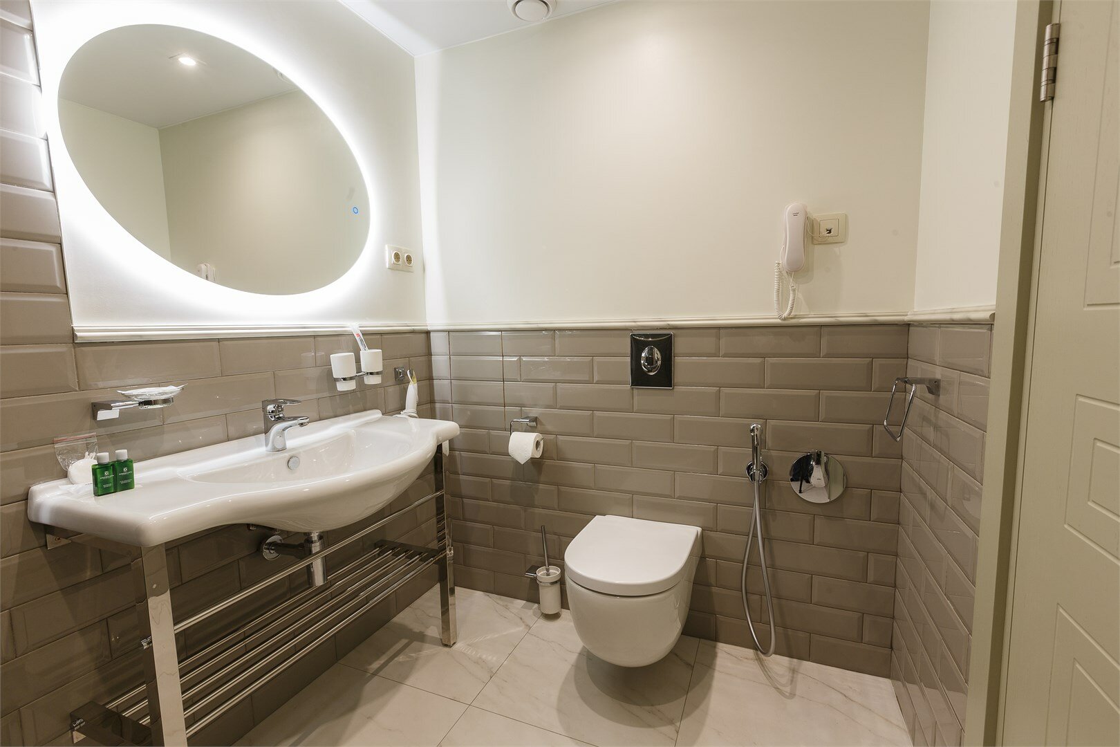 Стандарт двухместный в современном стиле (double)