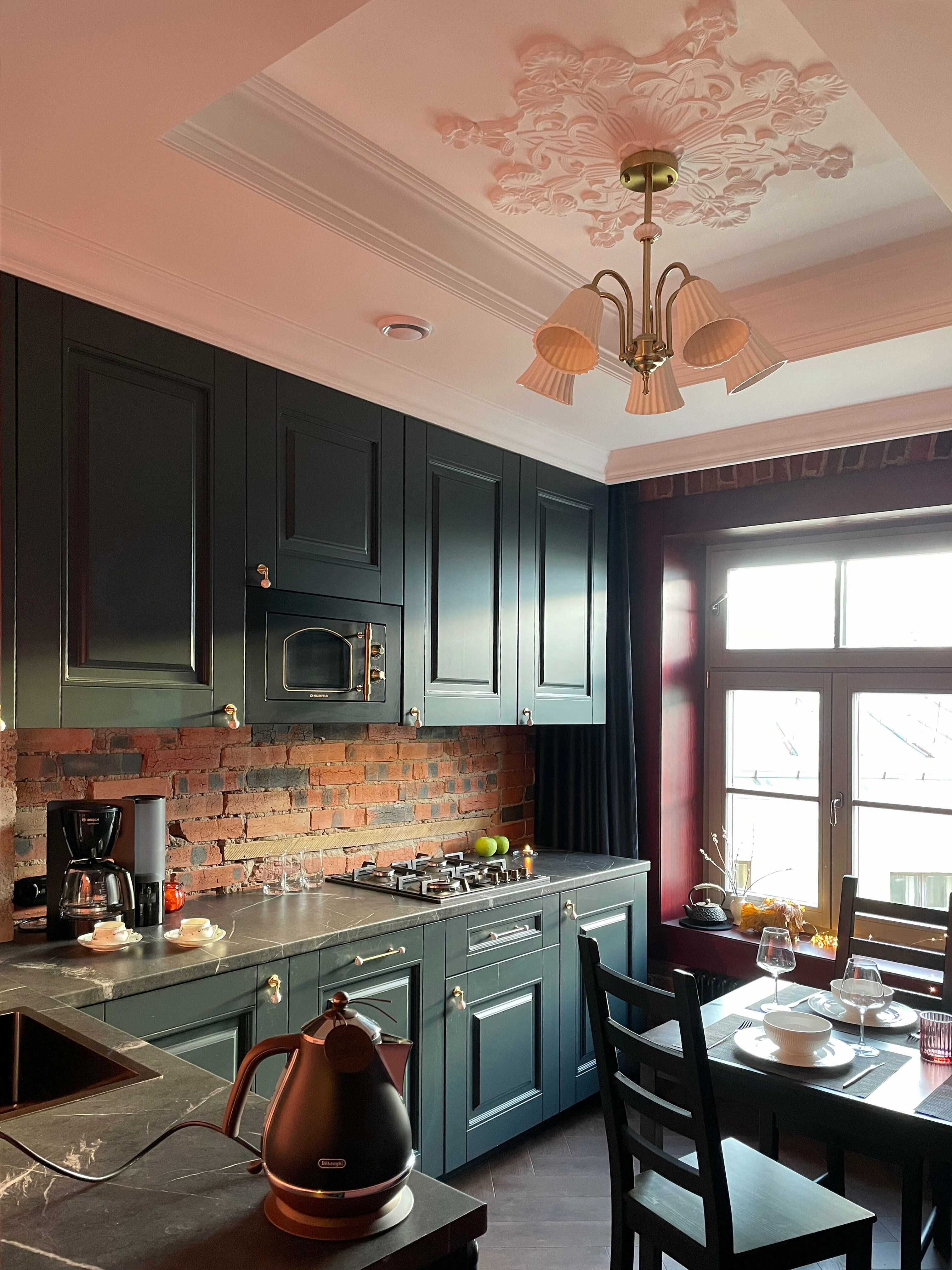 Трехкомнатная квартира с видом на Фонтанку