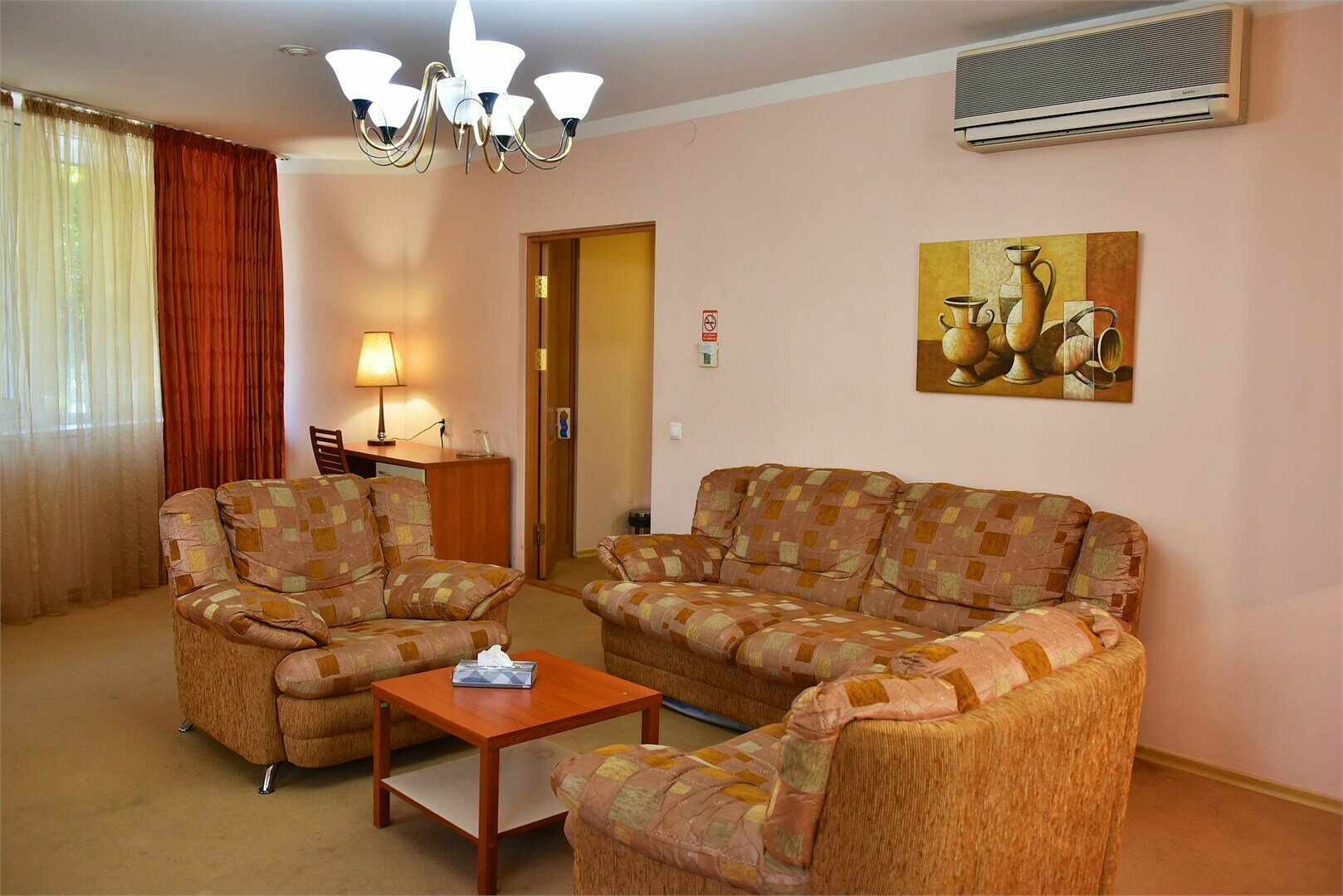 Улучшенный люкс