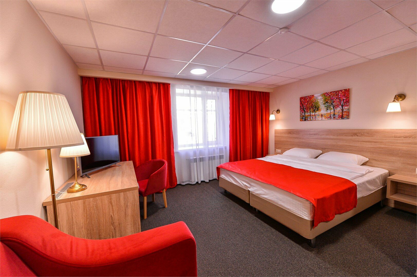 Улучшенный двухместный номер с одной кроватью