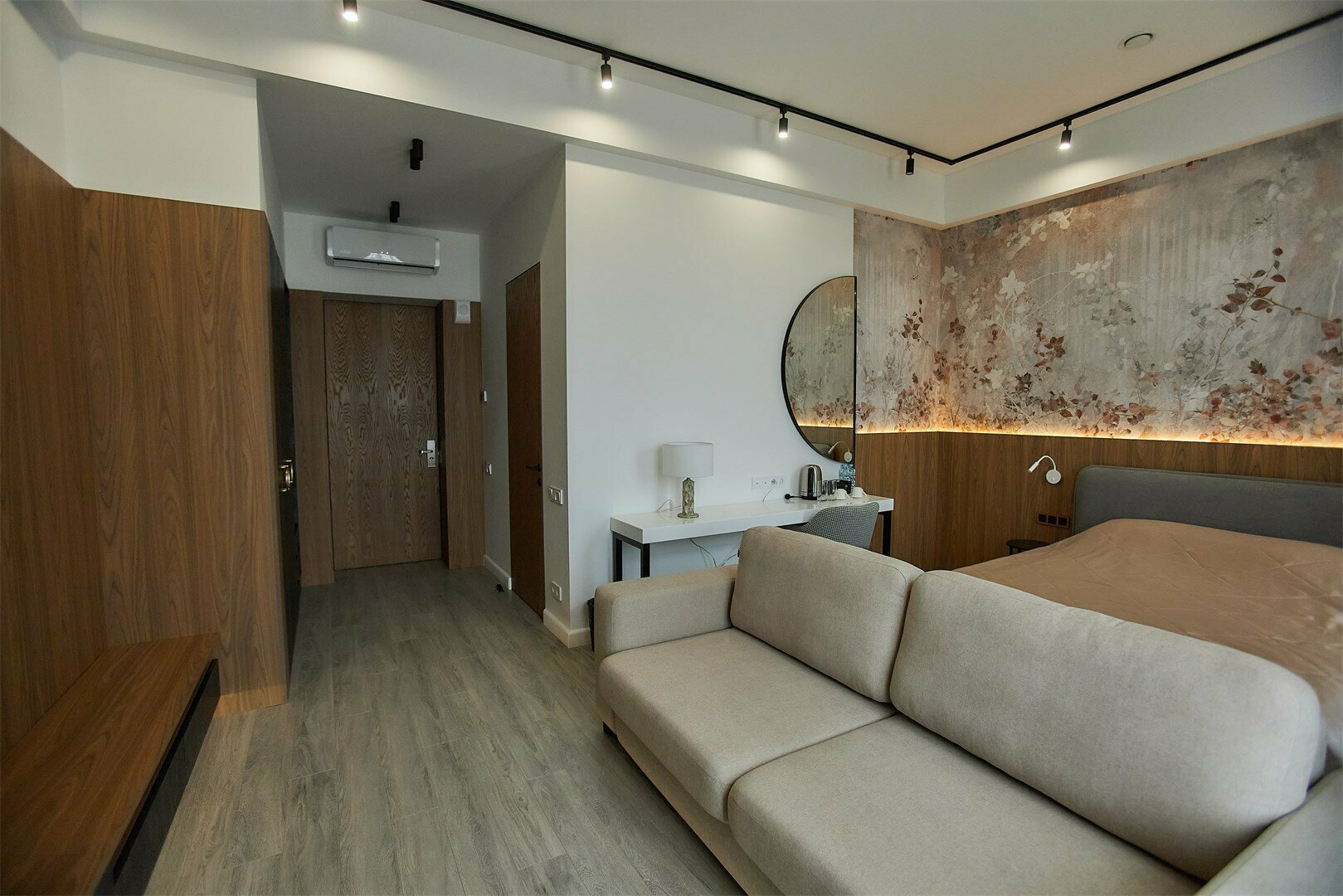 Улучшенный стандарт в корпусе SPA (первая категория)