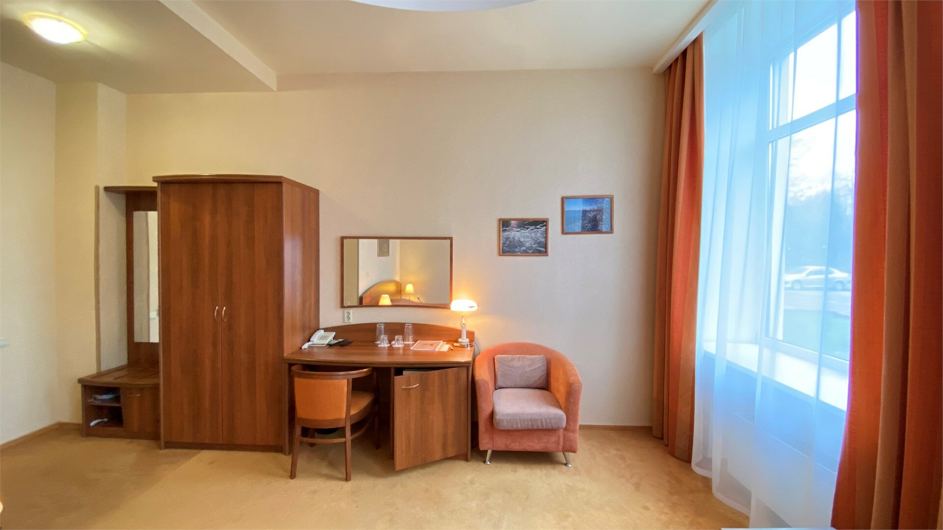 Полулюкс DBL 105