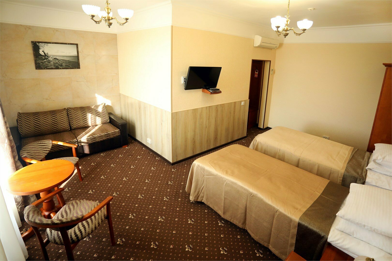 Полулюкс TWIN