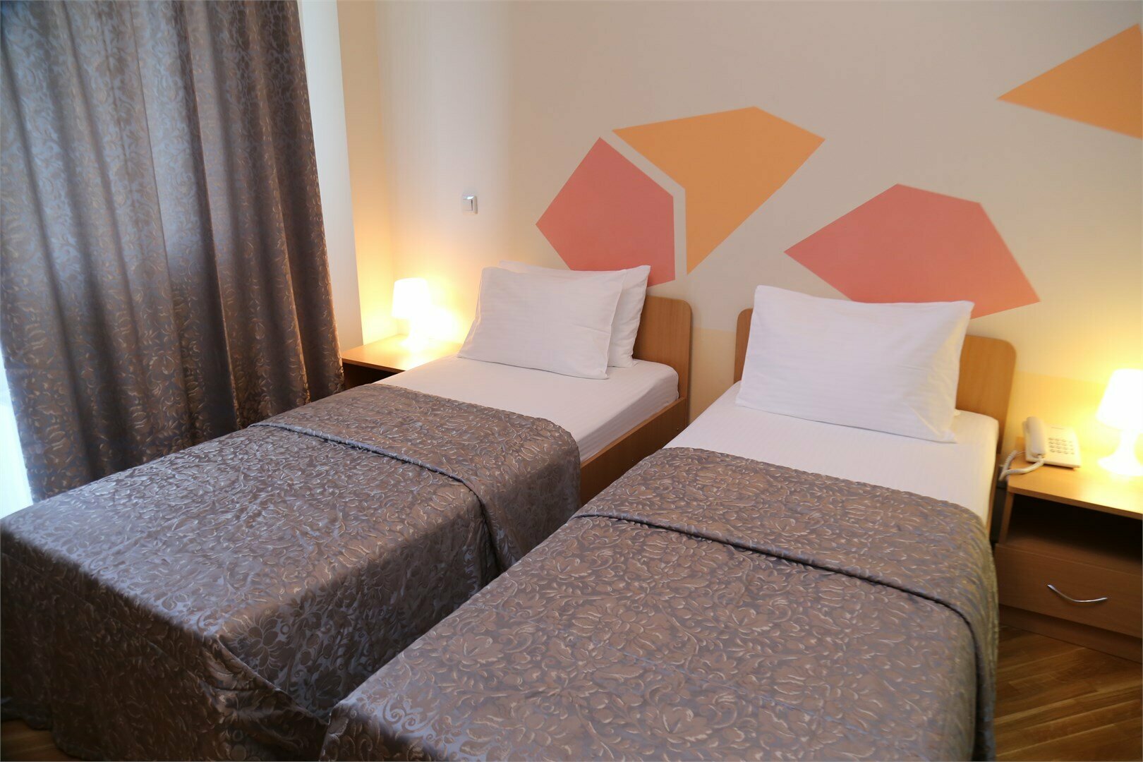 Корпус № 4. Стандарт  с балконом (две односпальные кровати-трансформер)