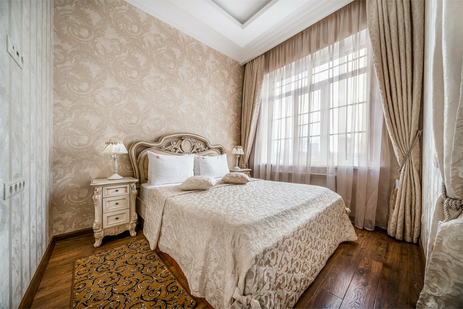 Люкс с балконом