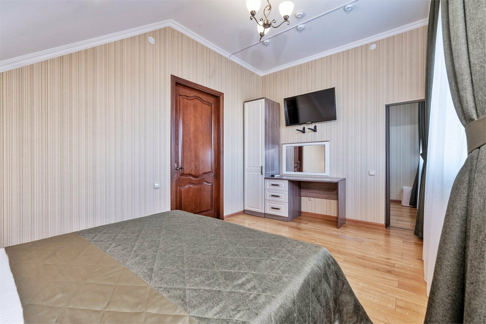 4-х. местный  "Улучшенный" трехкомнатный 3 эт.