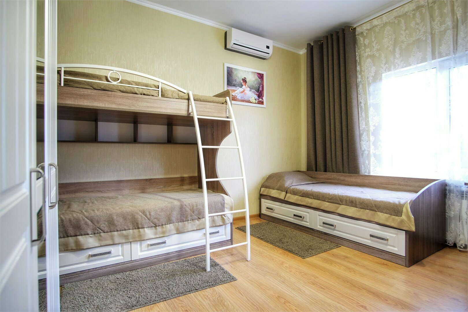 7-ми. местный  "Стандарт" двухкомнатный 1 эт.