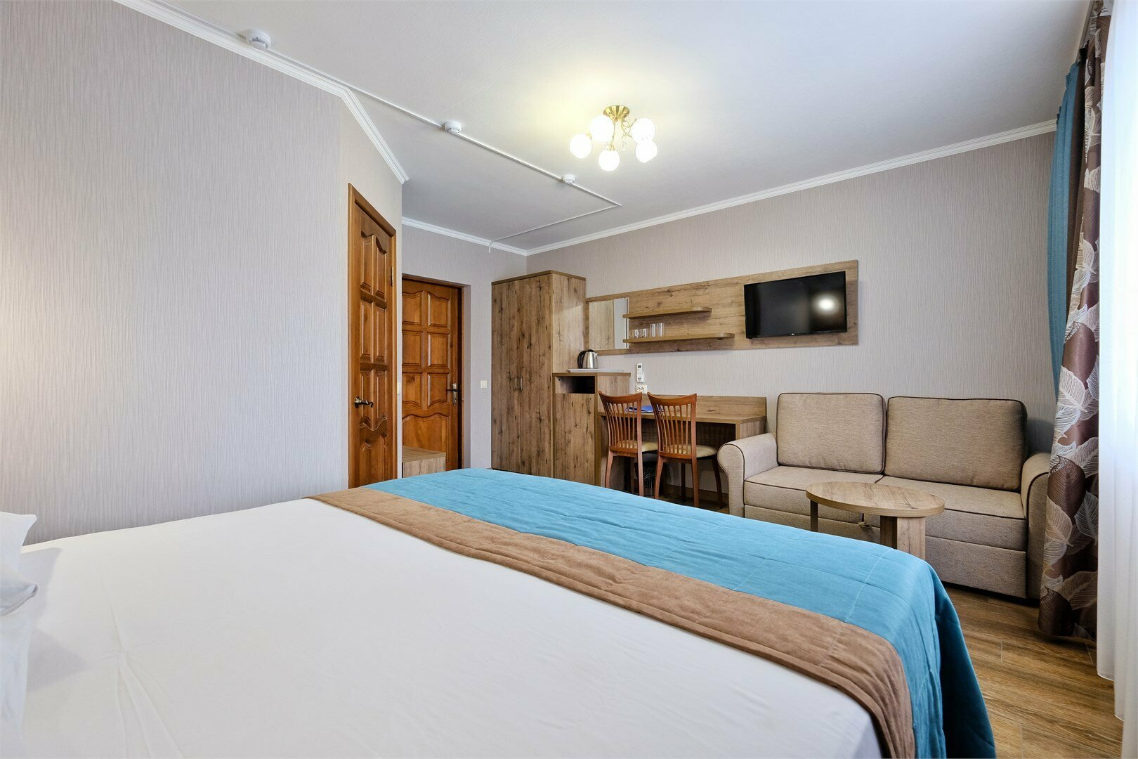 2-х. местный  "Улучшенный"  с видом на 4 термальных бассейна