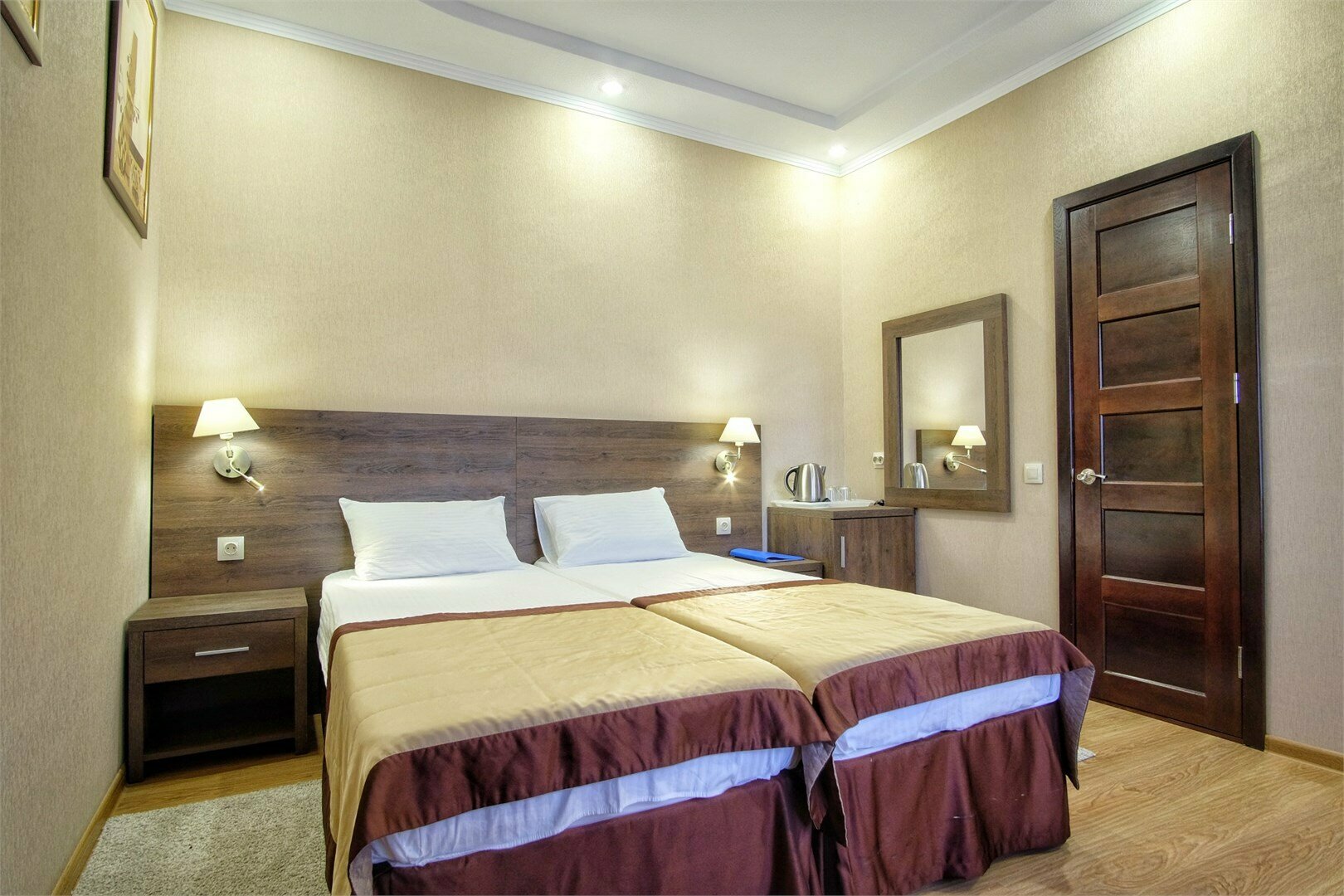 4-х. местный  "Улучшенный" двухкомнатный 1 эт.