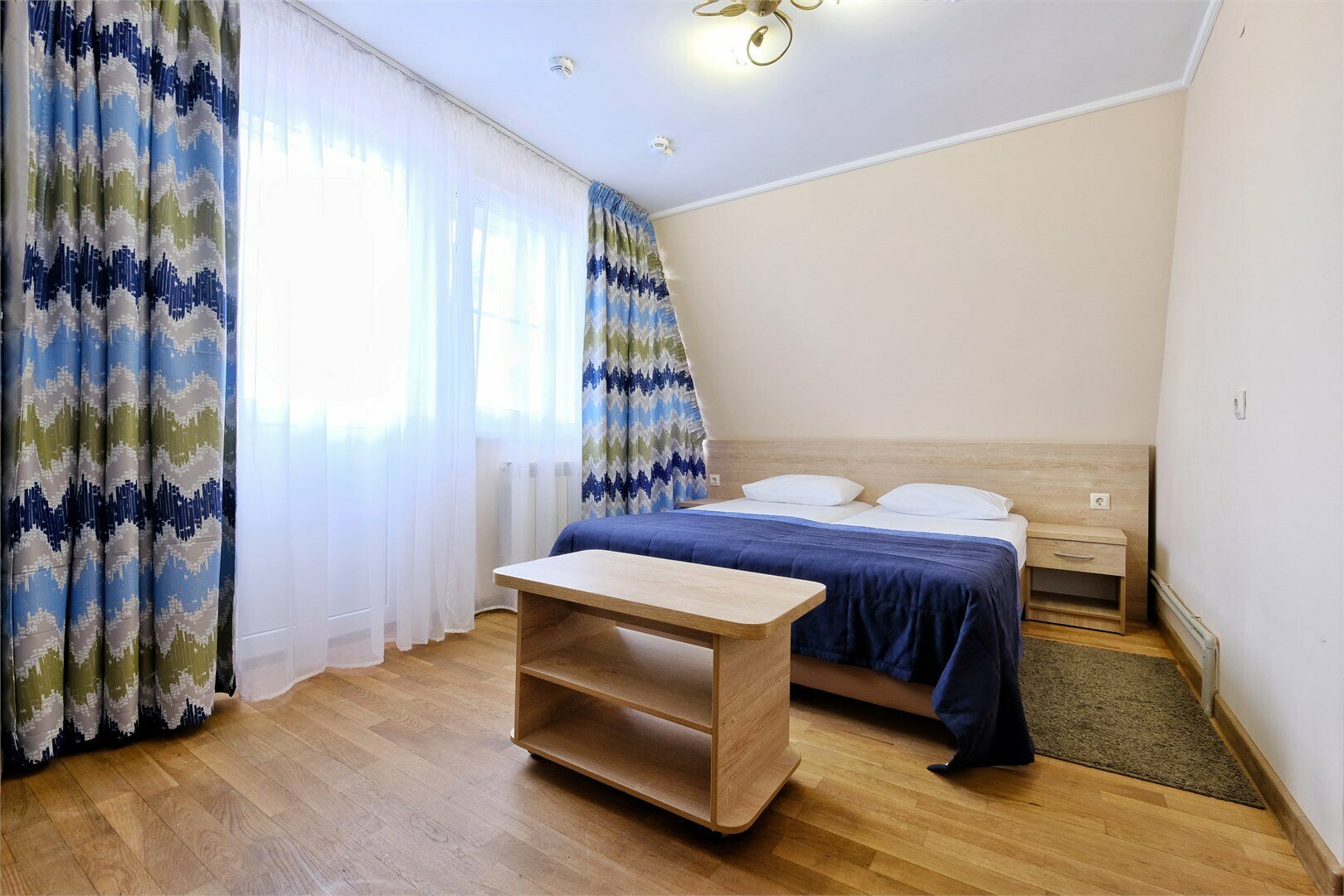 Двухместный номер эконом-класса с 1 кроватью или 2 отдельными кроватями