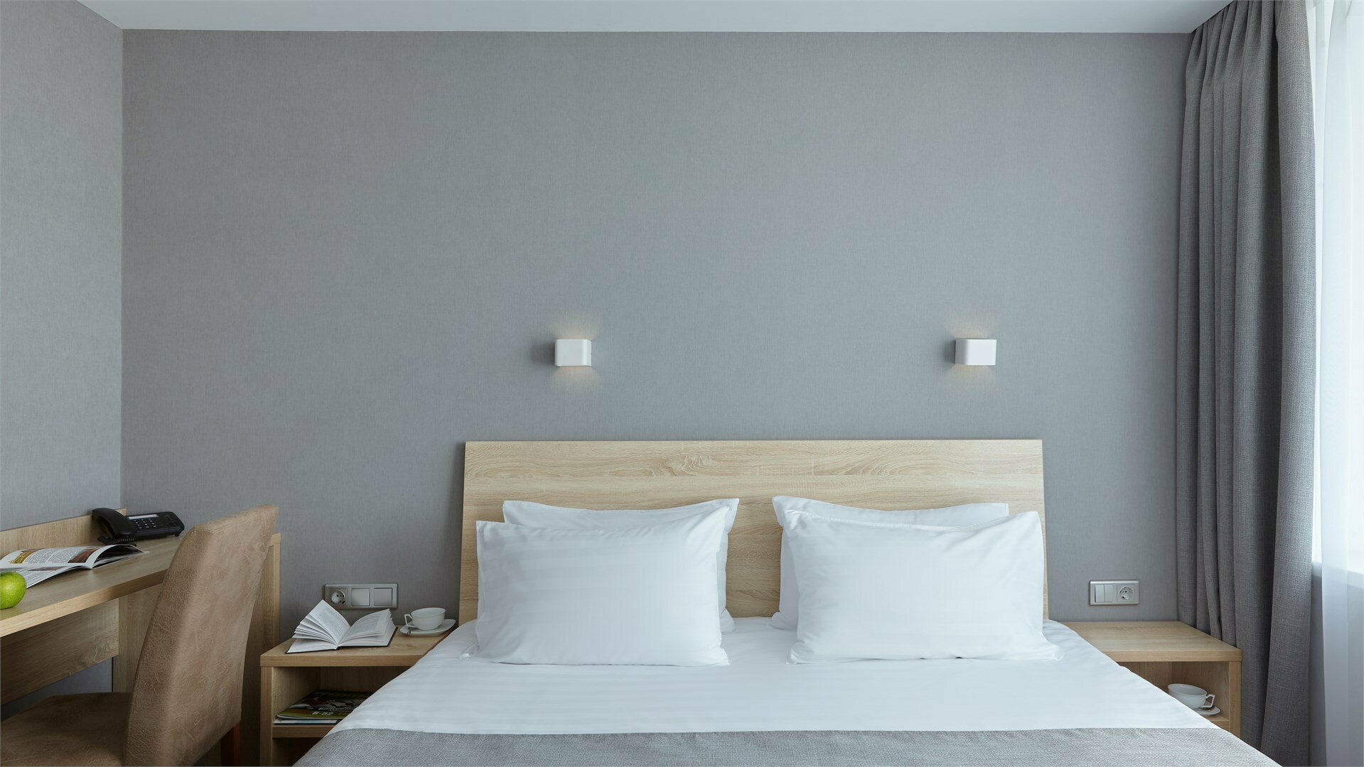 Стандарт улучшенный с одной большой кроватью