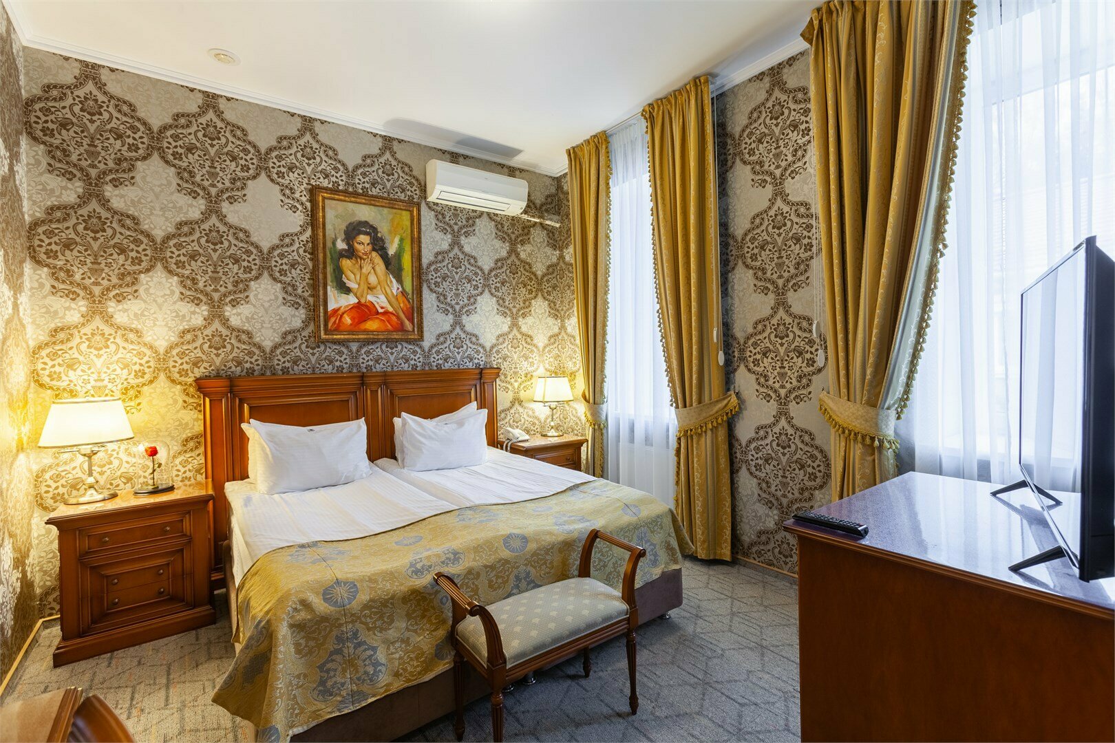 Однокомнатный Люкс с двуспальной кроватью