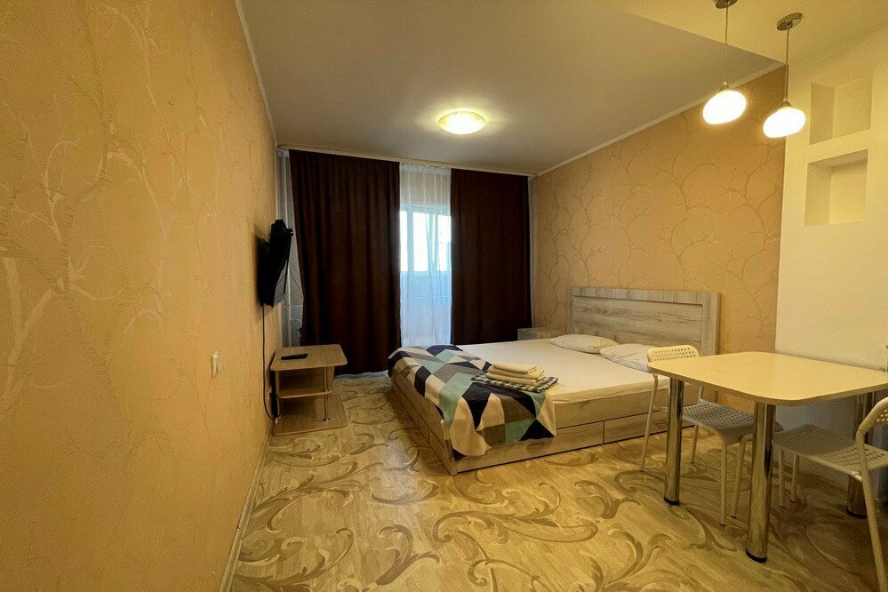 Студия.№ 4. Строителей проспект, 18