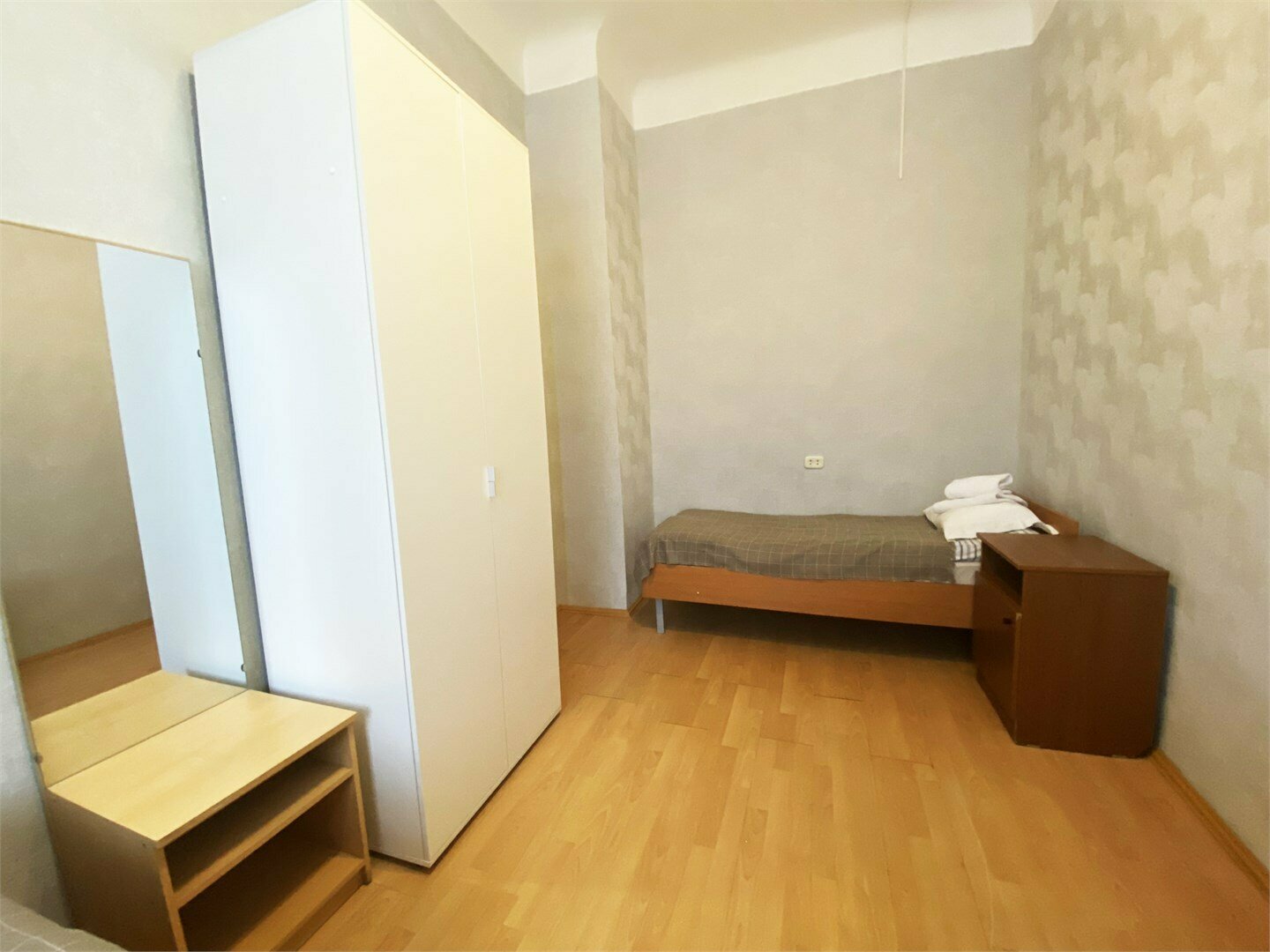 Пятиместный номер РЕТРО с собственными удобствами