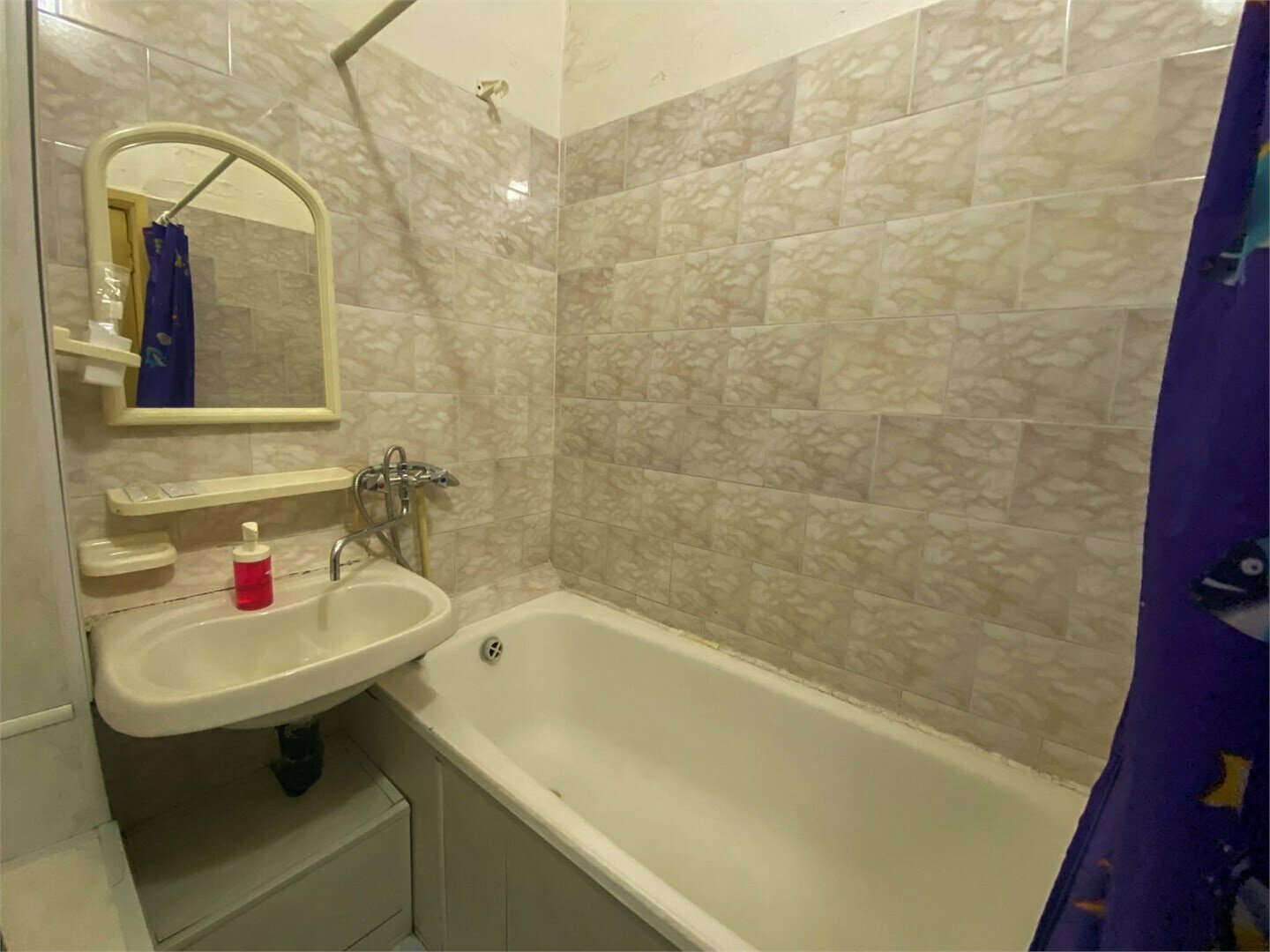 Одноместный номер РЕТРО с собственными удобствами