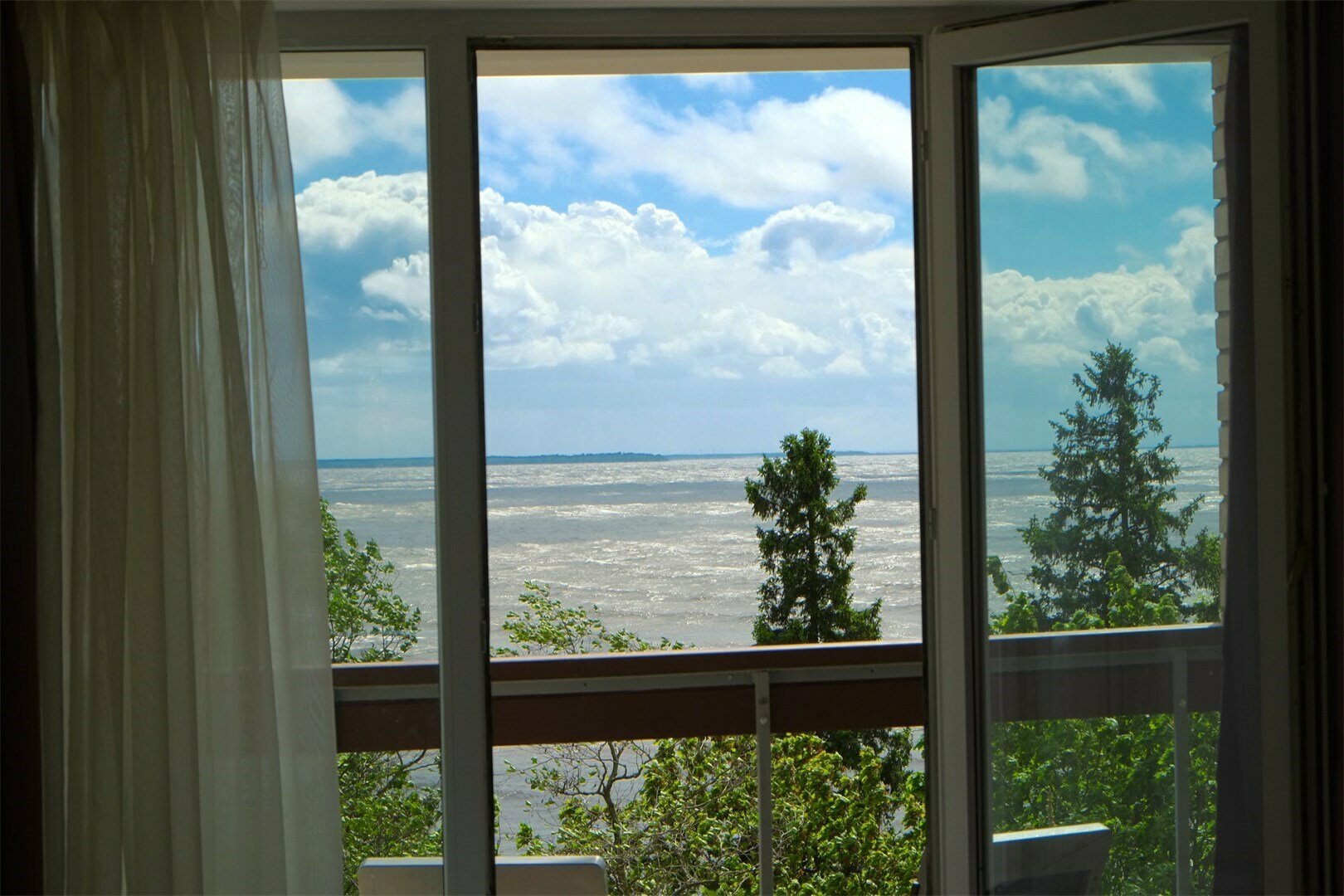 Стандарт улучшенный с видом в сторону залива