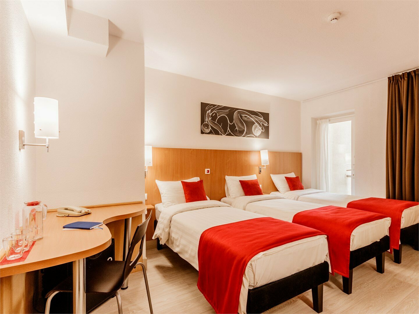 Номер Standard, для маломобильных - с 3 односпальными кроватями