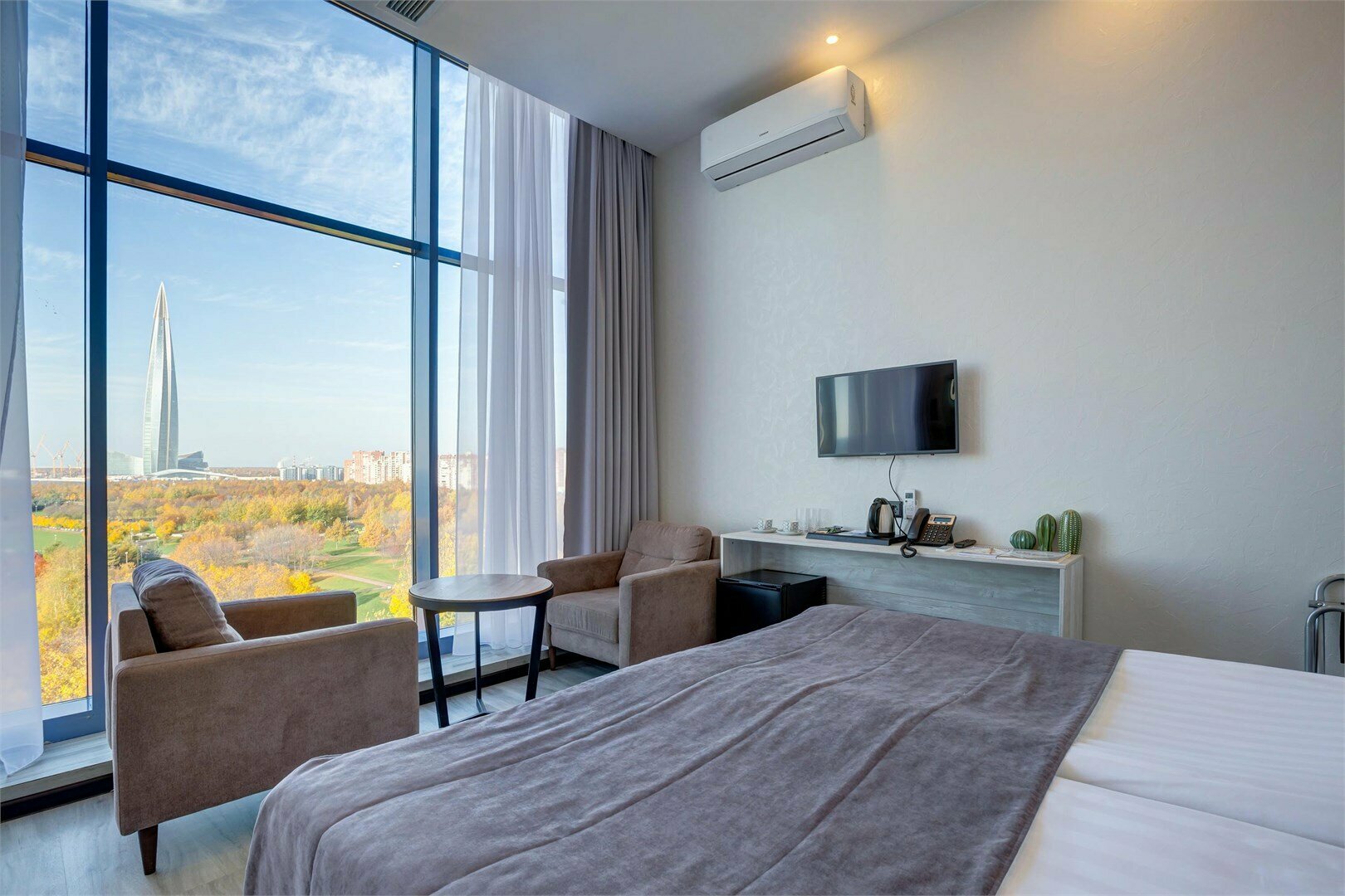 Панорамный стандарт с двуспальной или двумя раздельными кроватями