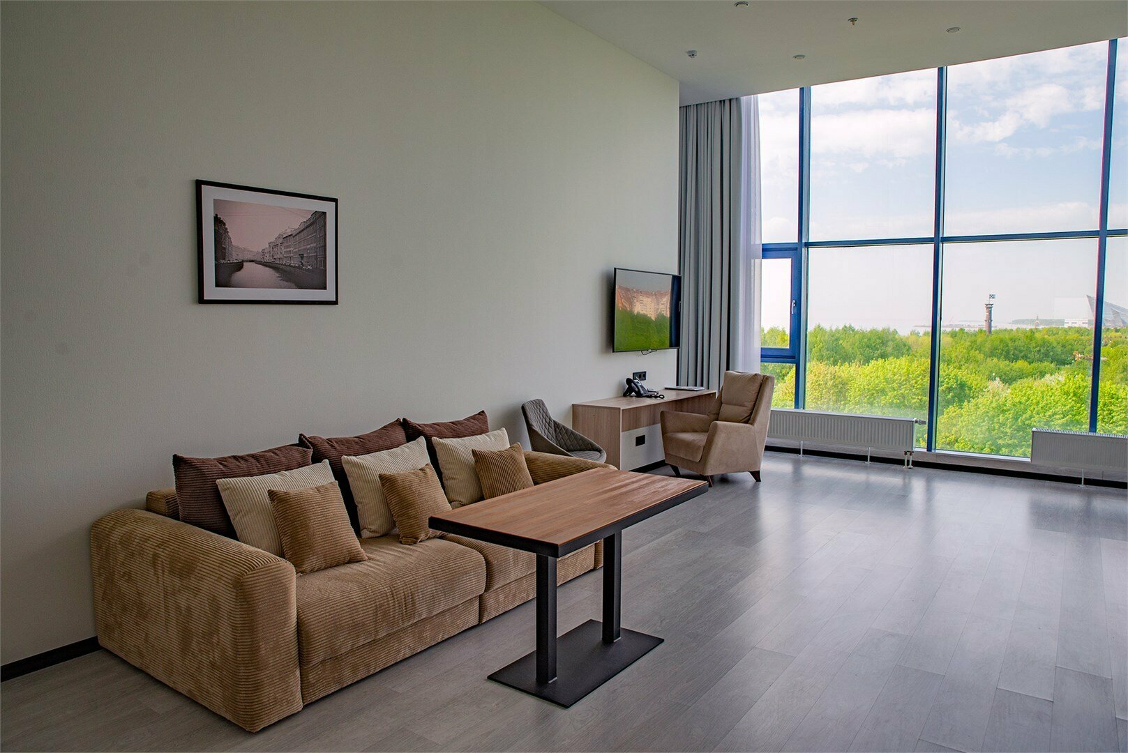 Панорамный Люкс