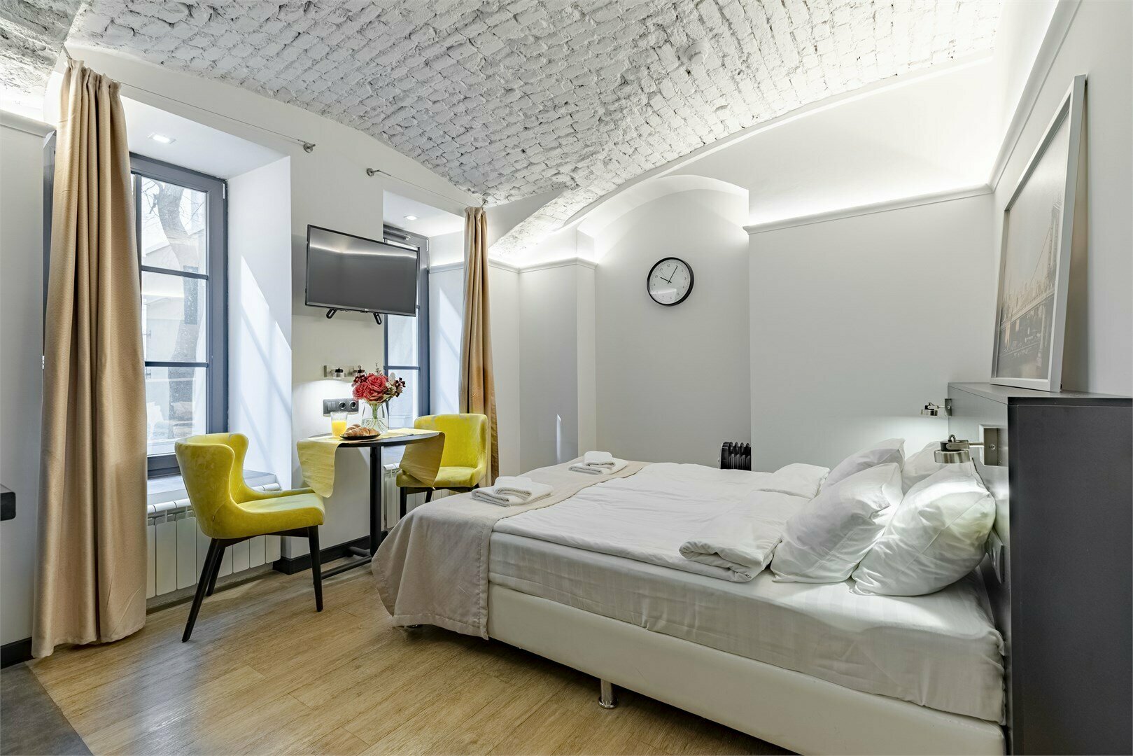 Апартаменты