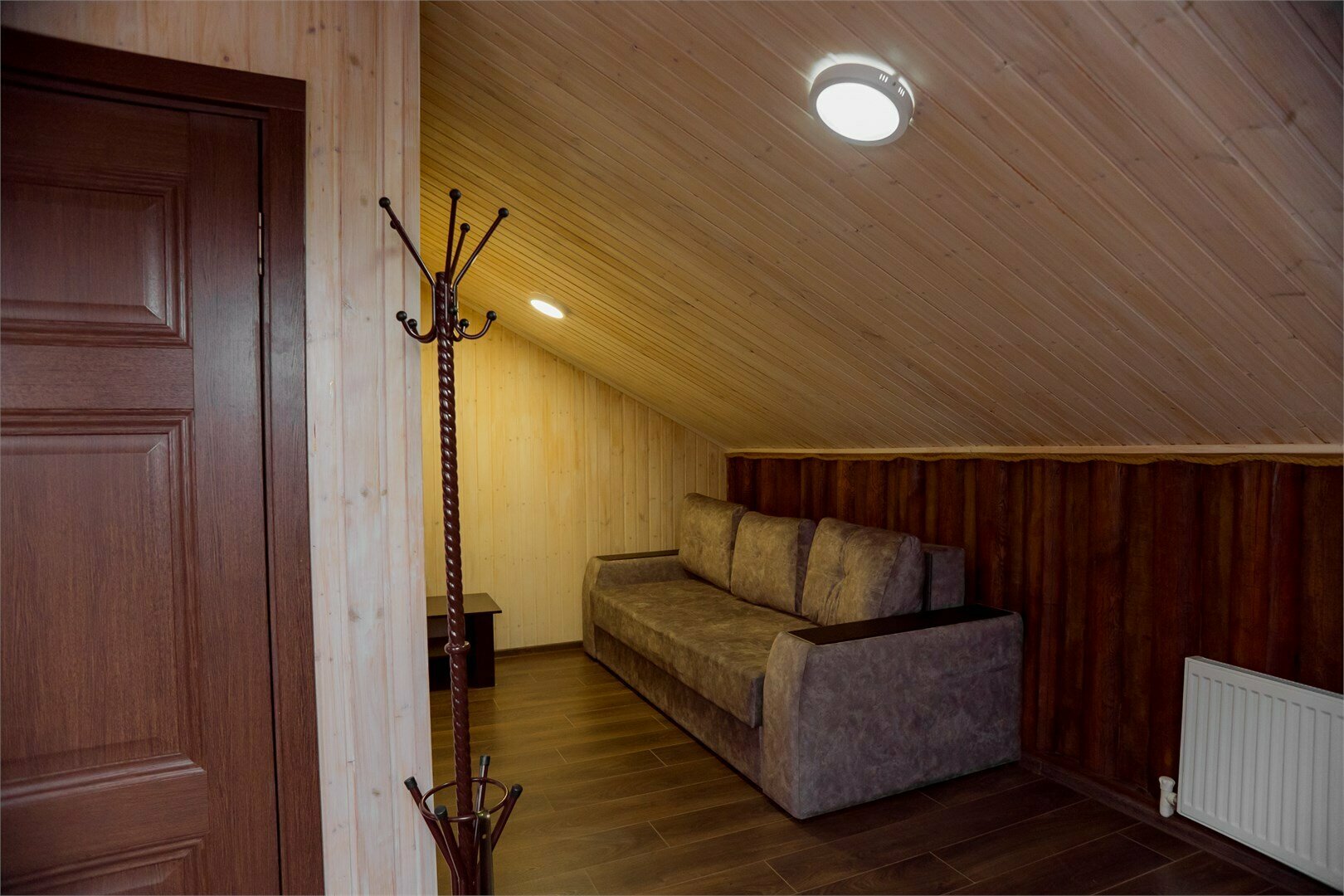 Улучшенный 2-х местный на мансарде 16+ (полупансион)