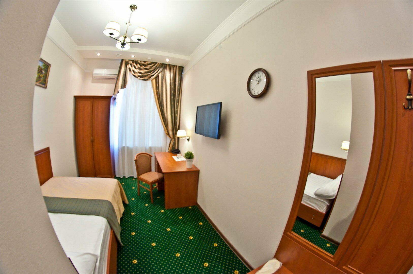 Улучшенный одноместный номер