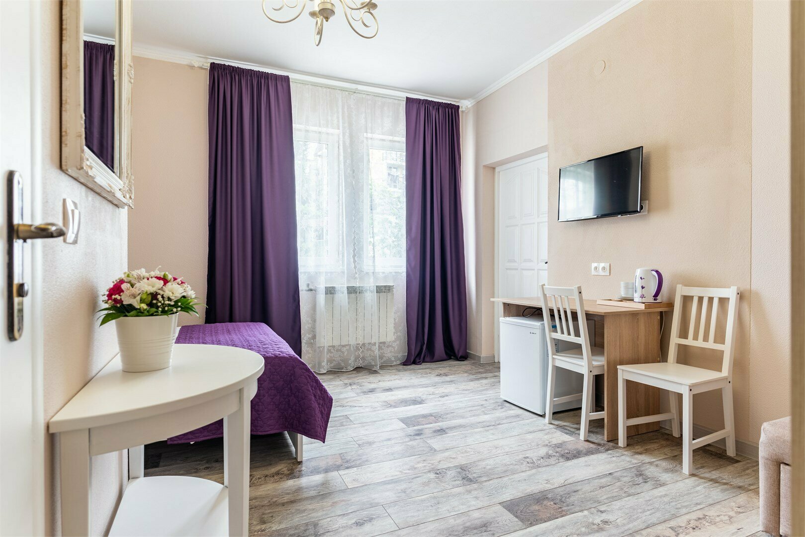 Улучшенный двухместный номер с 1 кроватью или 2 отдельными кроватями, вид на город