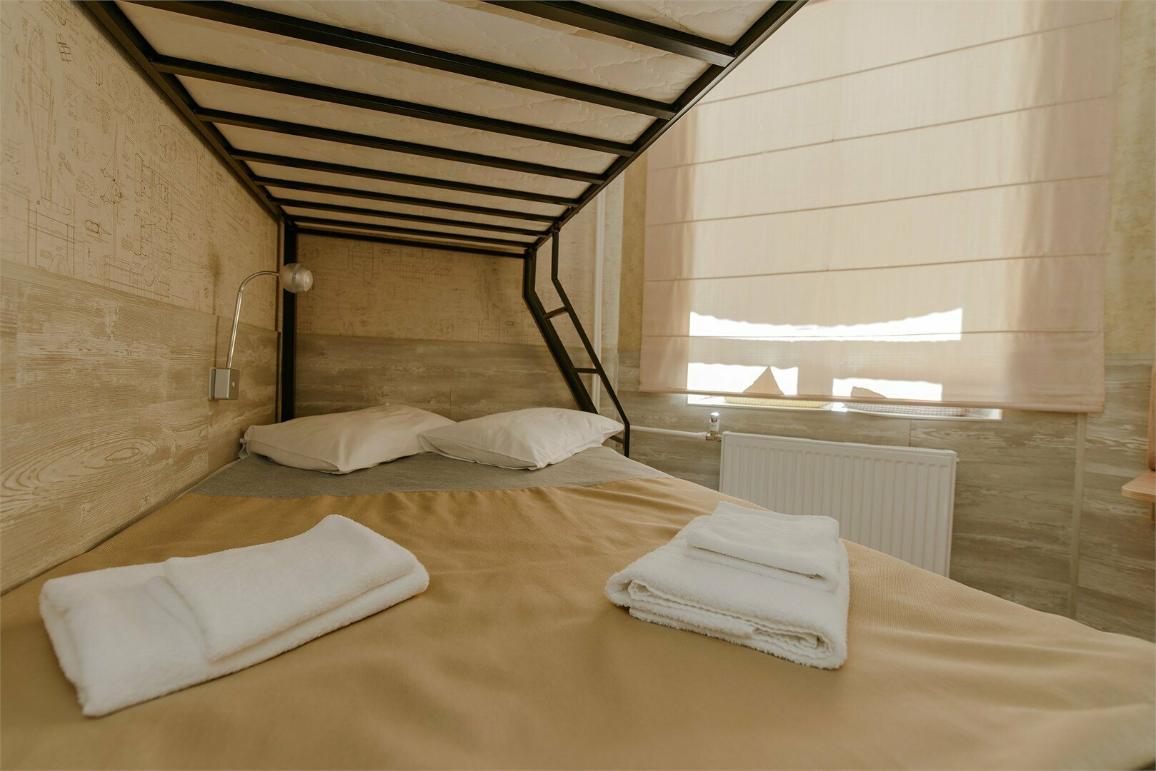 Номер с двухъярусной кроватью