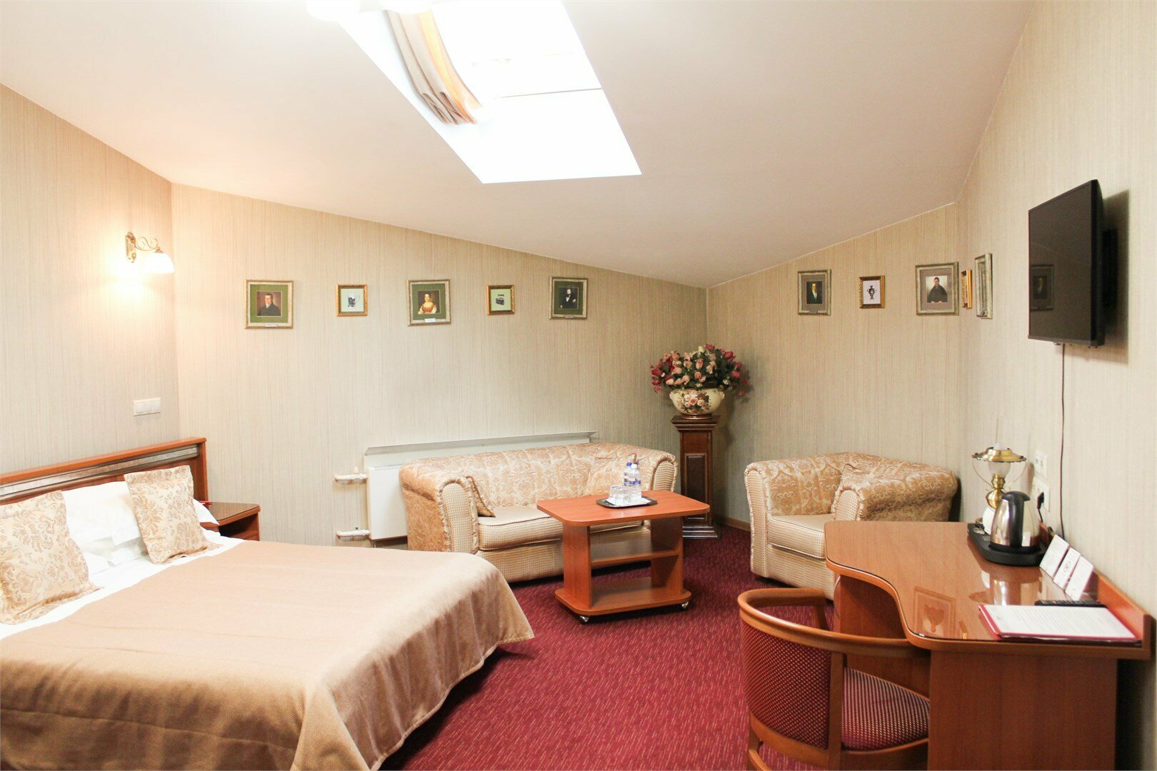 Джуниор Сюит "Купеческий"