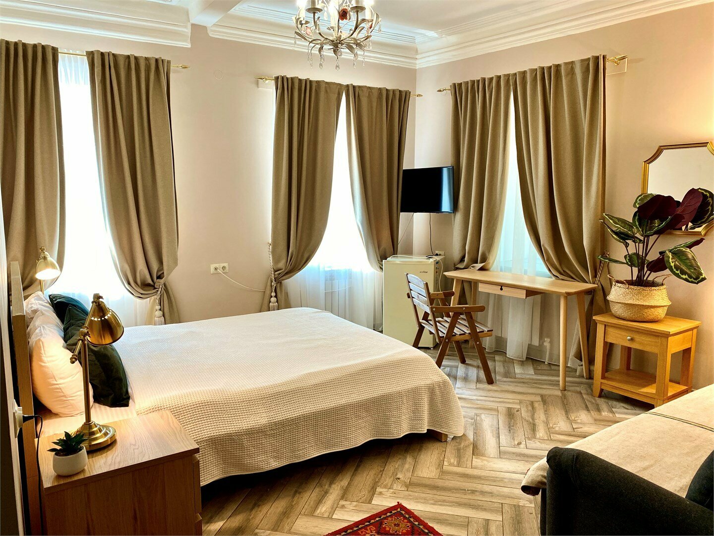 удобный Джуниор