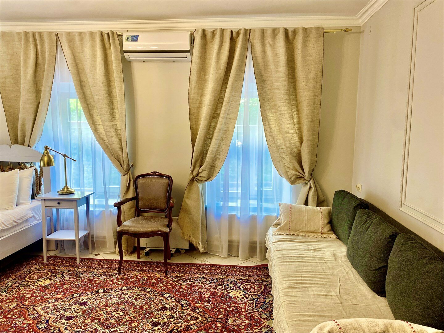 поло - Апарт номер