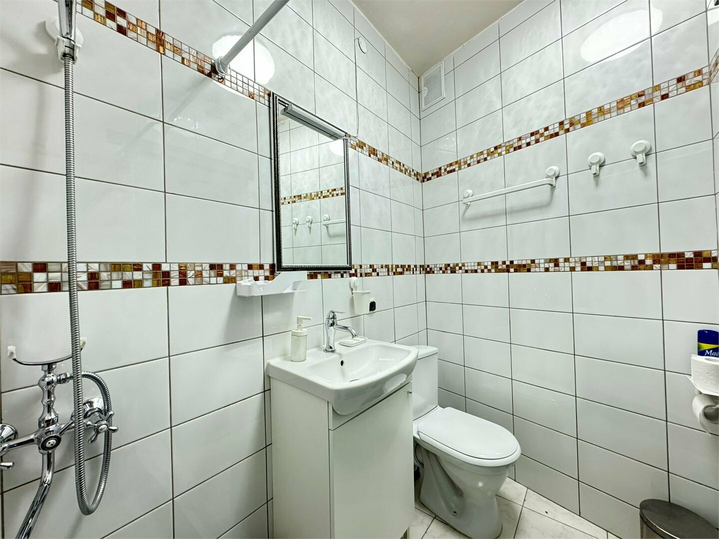 2 одноместные кровати