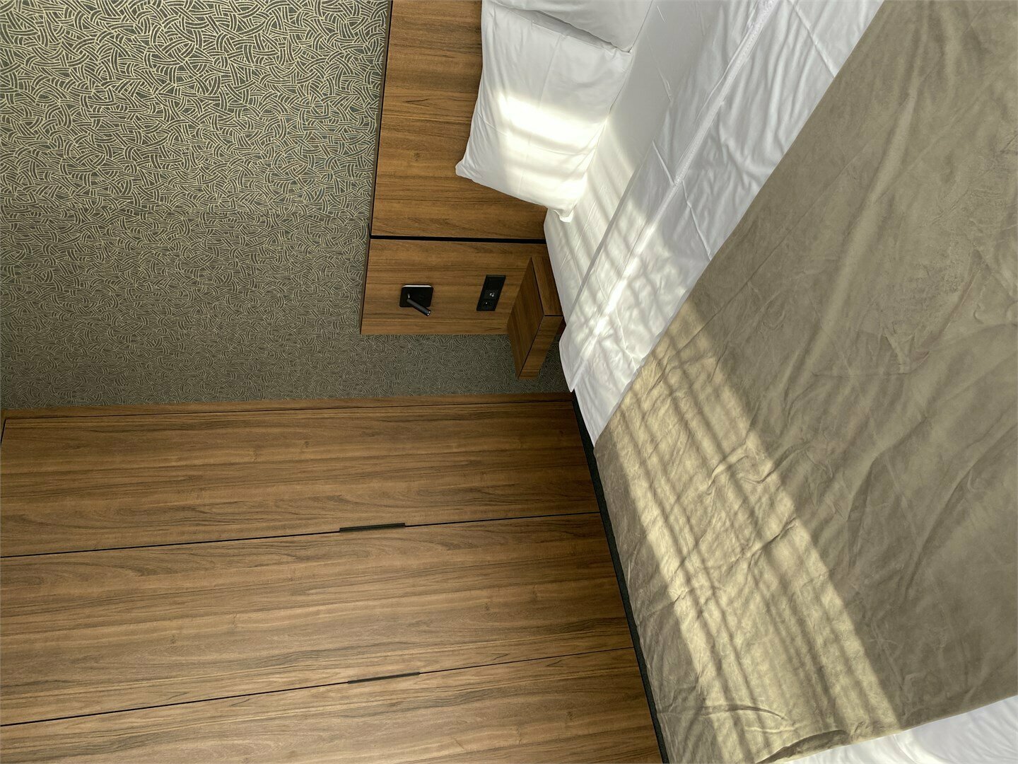 Стандарт с видом на море с панорамными окнами