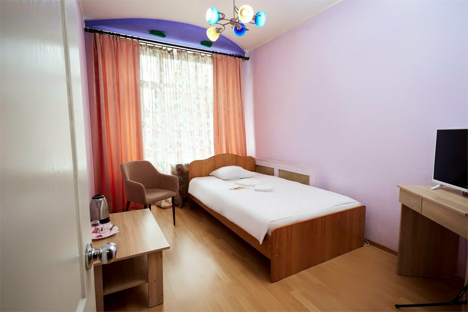 Одноместный номер с балконом